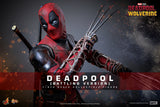 Deadpool (Battling Version) Hot Toys Sixth Scale Figure